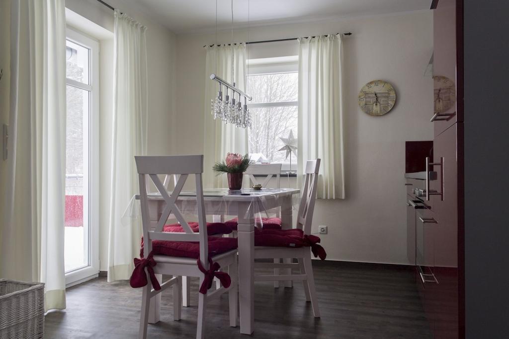 Haus Am Lagunenbad Ferienwohnung Ettelsberg Виллинген Номер фото